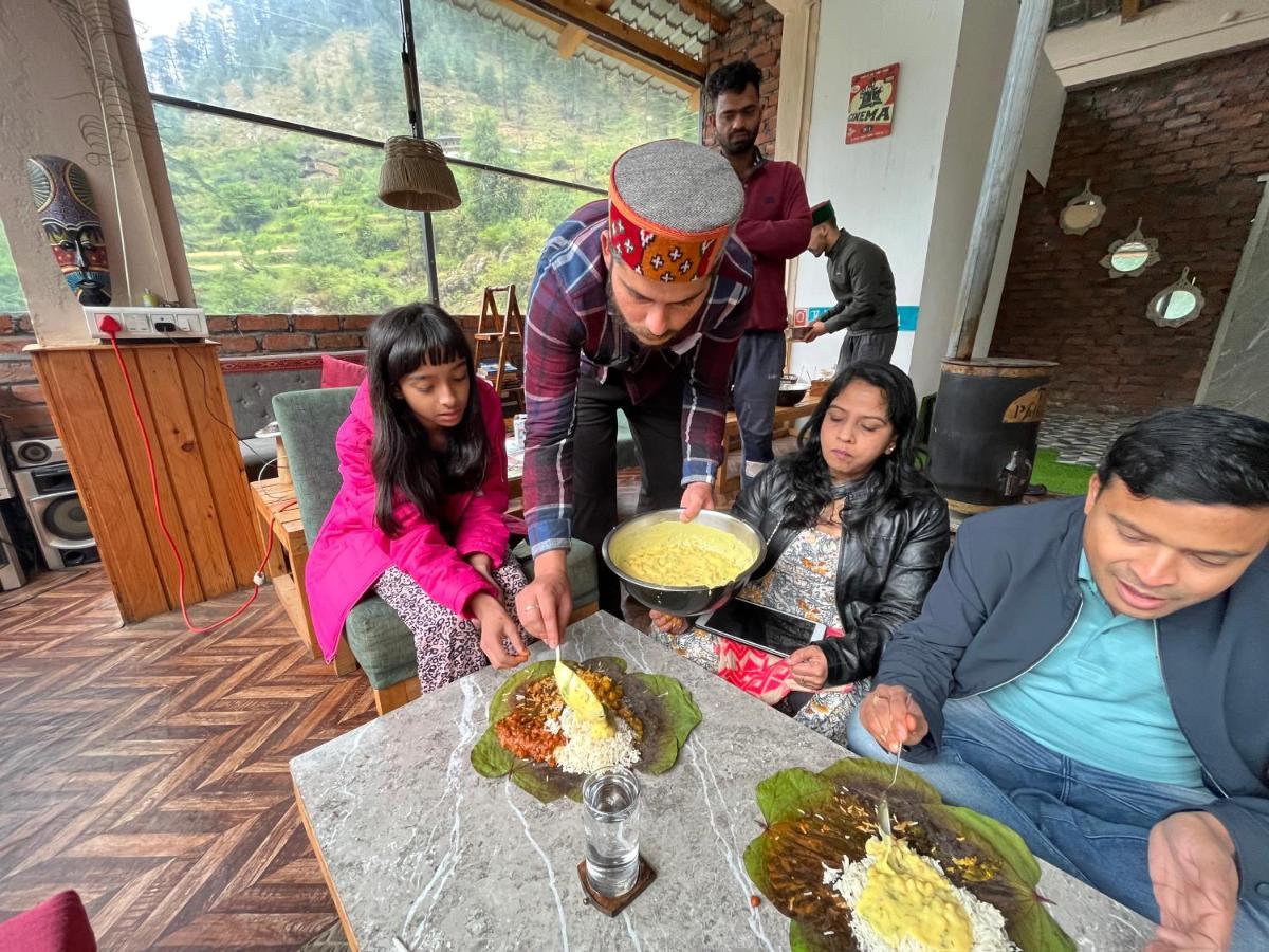 Thepahadians Food & Stay Jibhi Eksteriør bilde